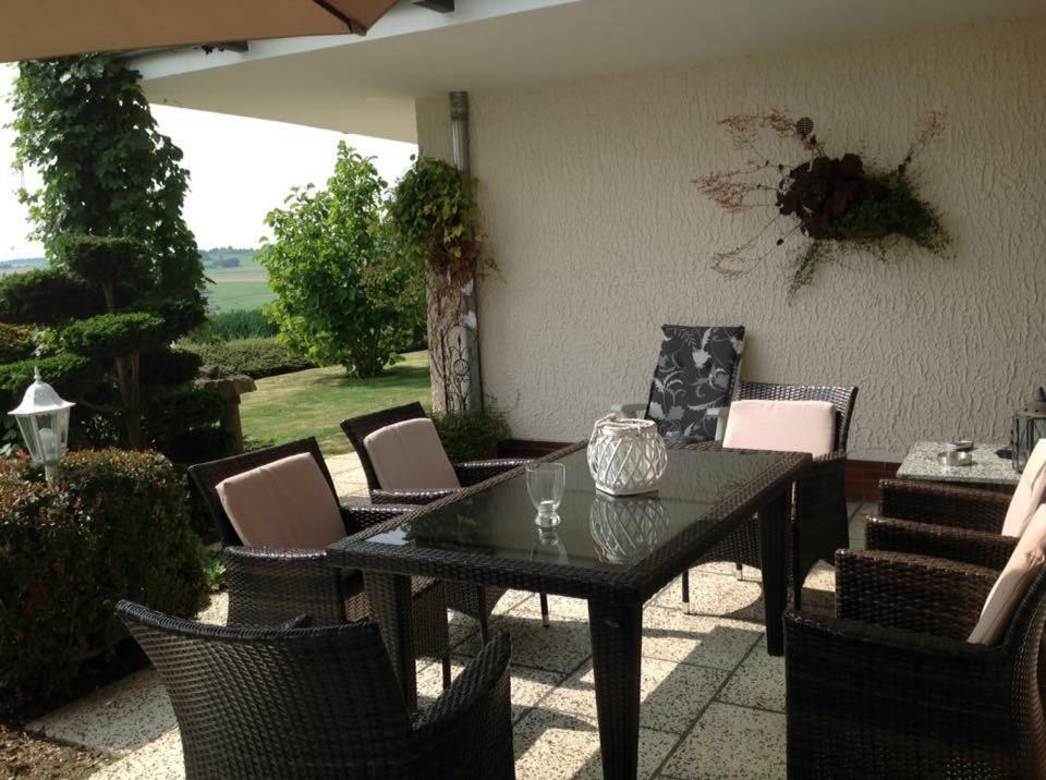 Haus Diana Bed and Breakfast Dottingen  Eksteriør billede